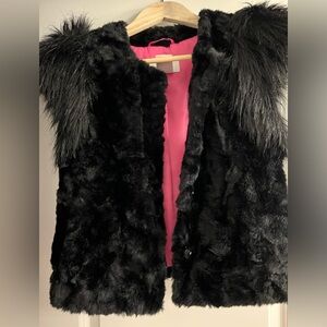 Skaist & Taylor black fur vest XS